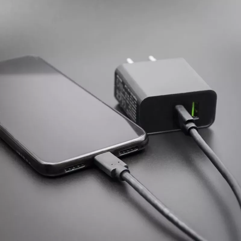Connettore maschio USB 3.1 Type-C a connettore maschio USB 3.1 Type-C