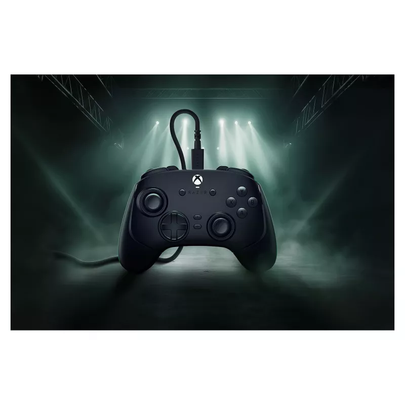 Razer Wolverine V3 - Tournament Edition - Gamepad - Con filo - per Microsoft Xbox Series X, Microsoft Xbox Series S, PC (RZ06-05210100-R3M1)
