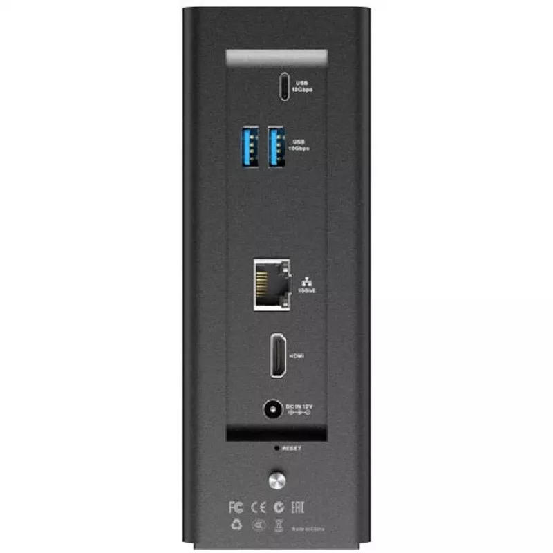 TerraMaster F8 SSD PLUS NAS/server di storage desktop Intel® Core™ i3 i3-N305 16 GB DDR5 nero