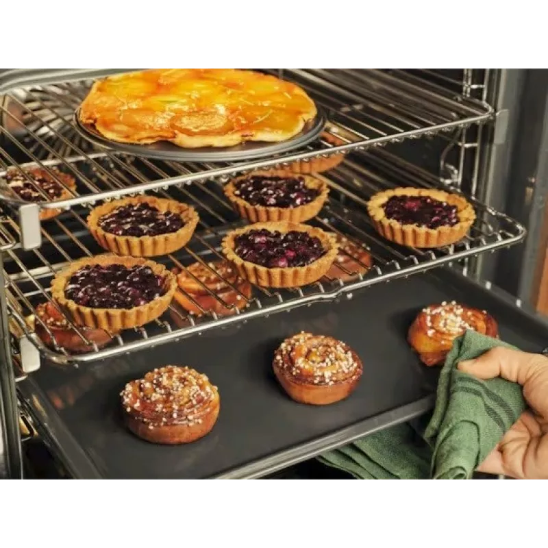 Forno elettrico da incasso Electrolux LOE8H39Z — 72 l, pirolitico, aria calda, grill, display TFT, A+