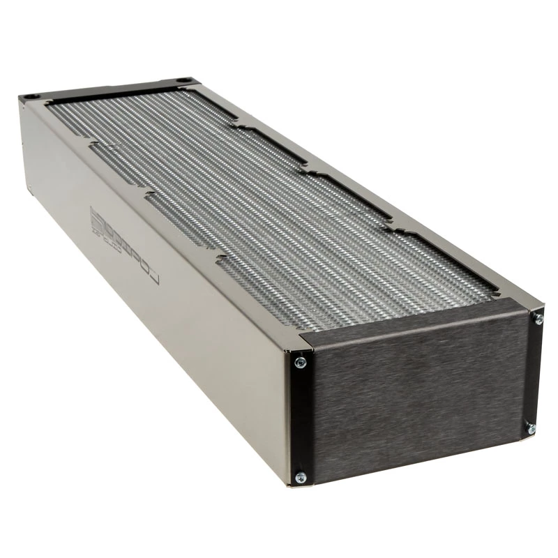Radiatore Aqua-Computer airplex radical 4/480 — alluminio/rame/acciaio inox, 520×140×73 mm