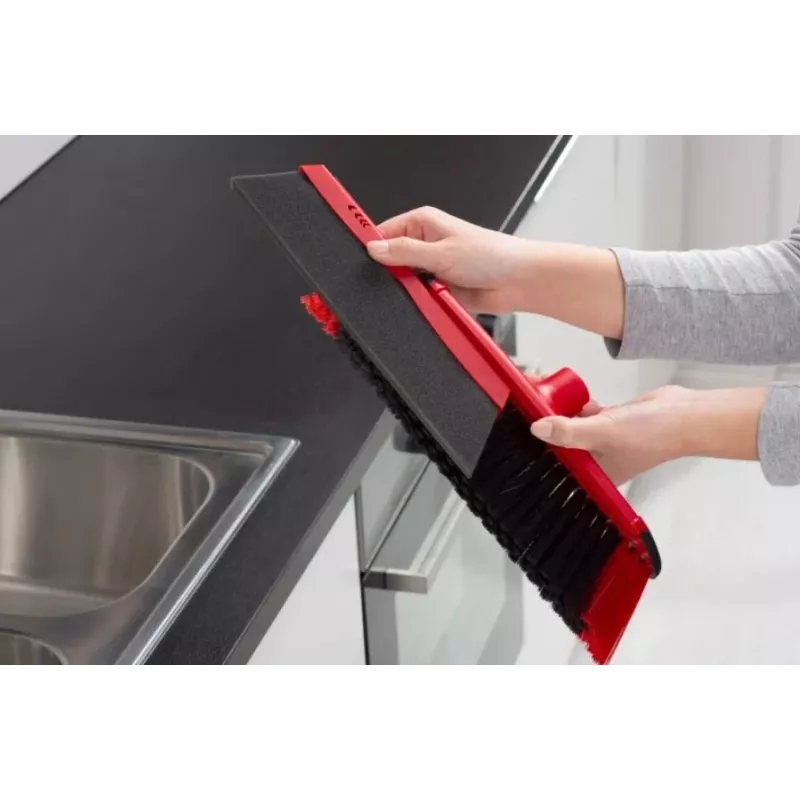 Scopa per pavimenti VILEDA 143703 con manico, tecnopolimero, setole morbide/dure, interni, 130 cm, rosso