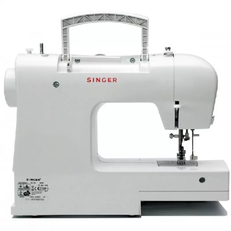 Macchina per cucire SINGER Tradition 2273 — semiautomatica, 23 punti, asola in 4 passaggi, braccio libero, bianco
