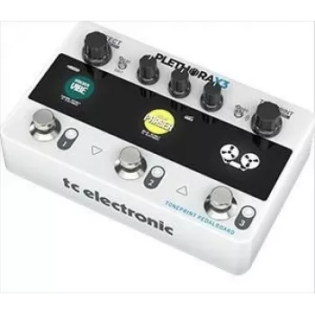 Multieffetto per chitarra TC Electronic Plethora X3 con 3 loop effetti e 20 effetti