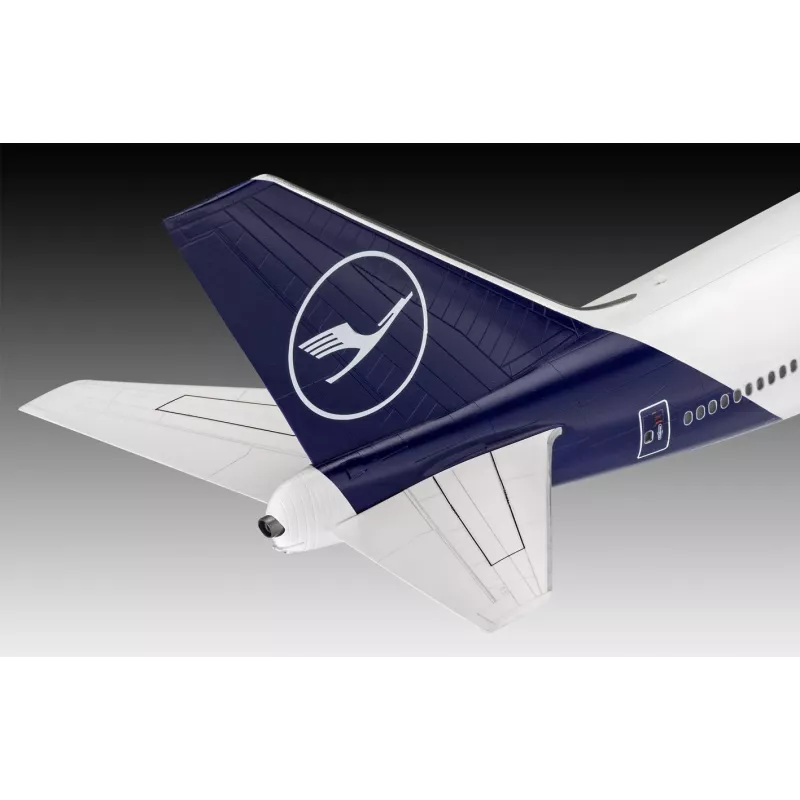 Aereo Revell Boeing 747-8 Lufthansa New Livery