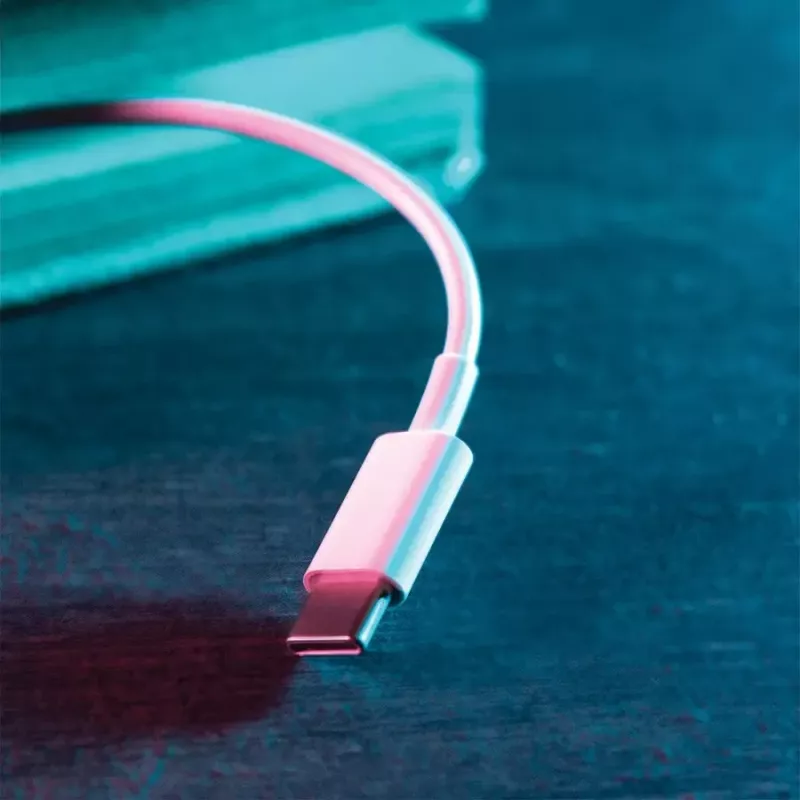 Cavo charge and play USB-C SUBSONIC SA5634 per PS5 – ricarica e connessione dati via cavo