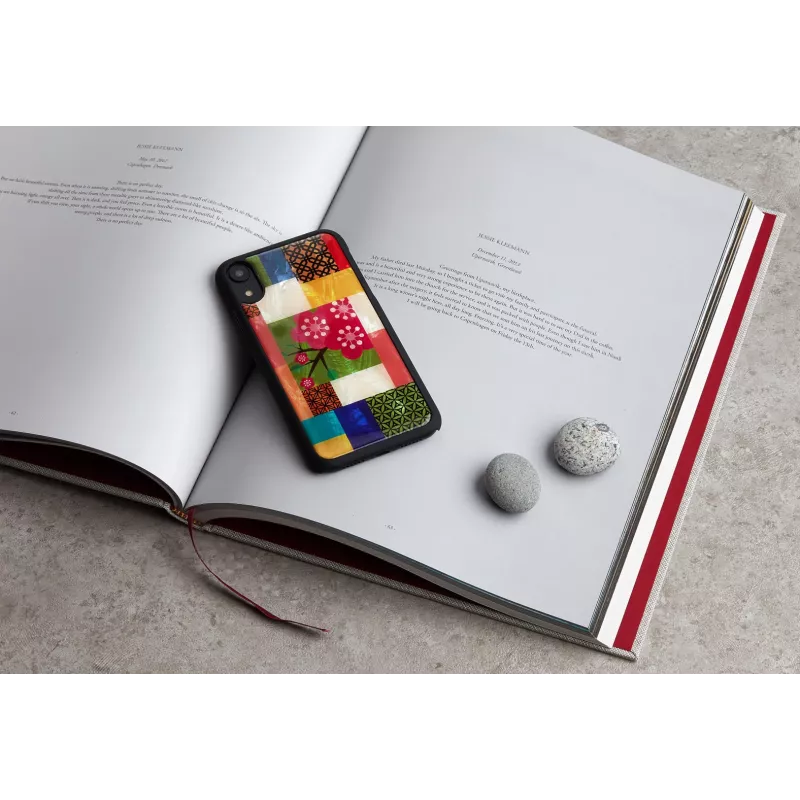 Custodia per cellulare iKins per iPhone XR — motivo fiori di ciliegio, nero