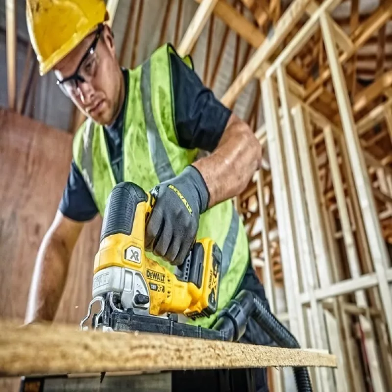 DeWALT DCS334P2-QW seghetto alternativo a batteria 3200 corse/min 2,1 kg