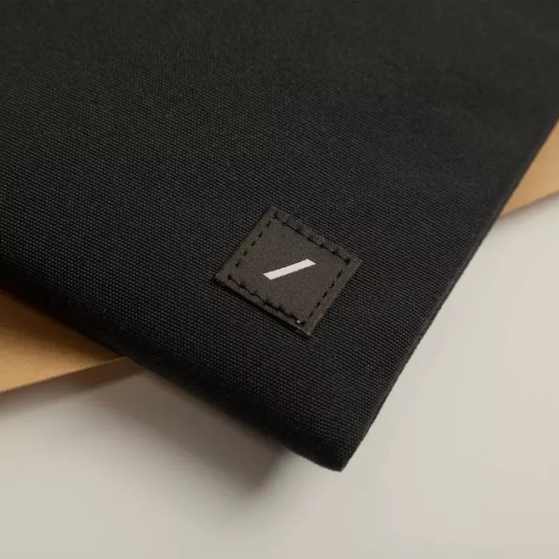 Custodia sleeve Native Union W.F.A Sleeve per MacBook 14 inch Monochromatic