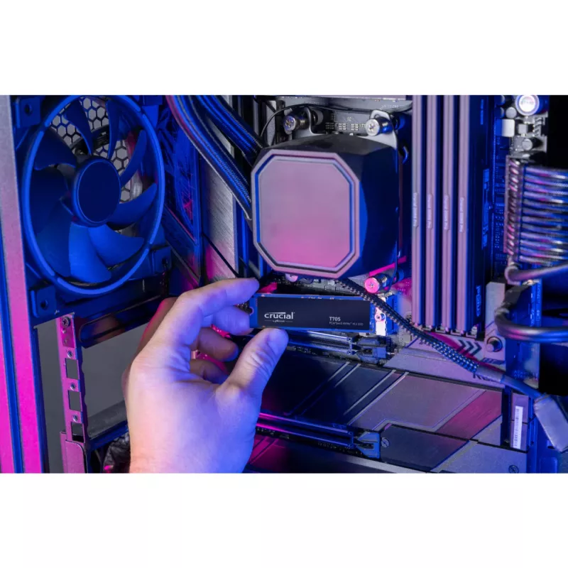Unità SSD Crucial 2TB M.2 PCI Express 5.0 NVMe CT2000T705SSD3