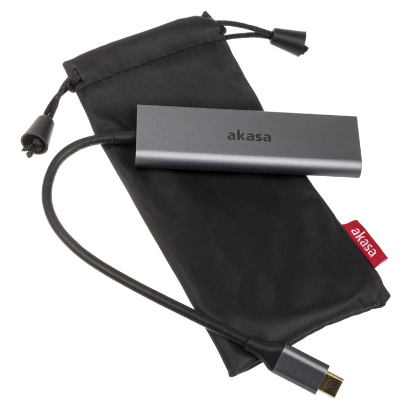 Hub USB Akasa USB Type-C 4 porte