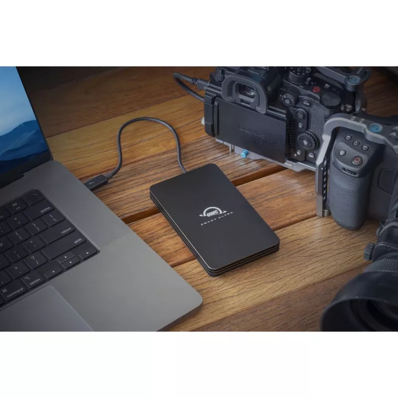 OWC Envoy Ultra - SSD - 2 TB - esterno (portatile) - M.2 NVMe (M.2 NVMe) - Thunderbolt 5 (connettore USB-C) - nero (OWCTB5ENVU02)