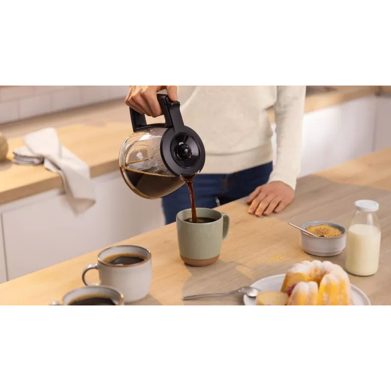 Macchina per caffè filtro Bosch TKA2M113, serbatoio acqua 1,25 l, 15 tazze, nero
