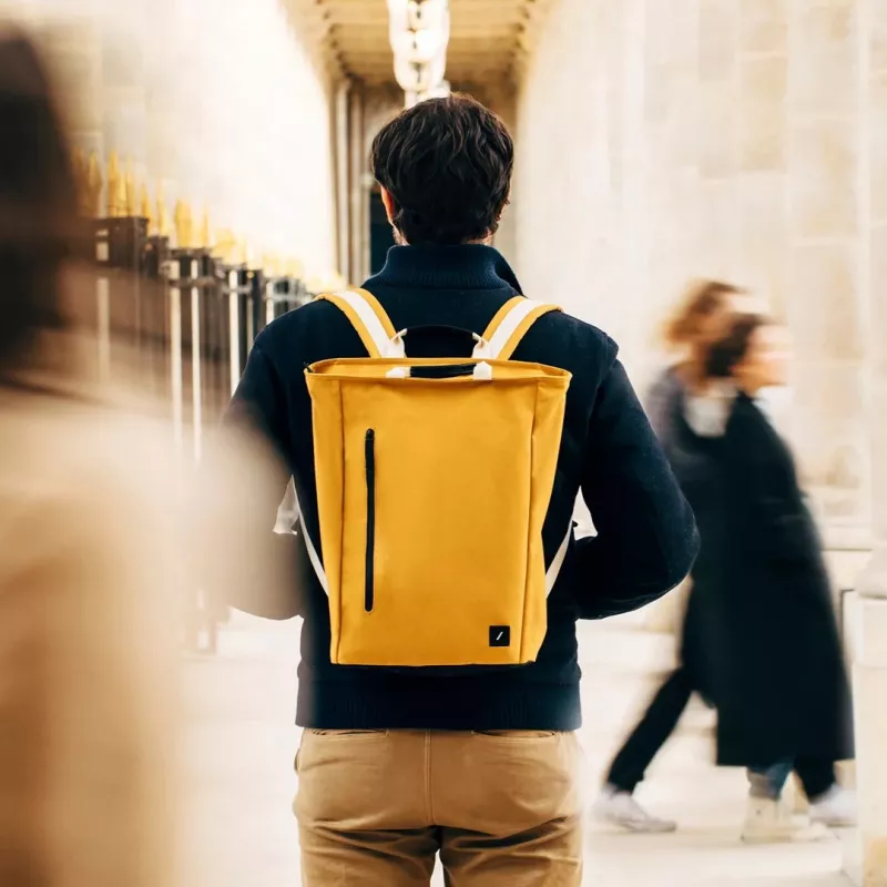 Zaino casual Native Union W.F.A Backpack giallo 100% PET riciclato