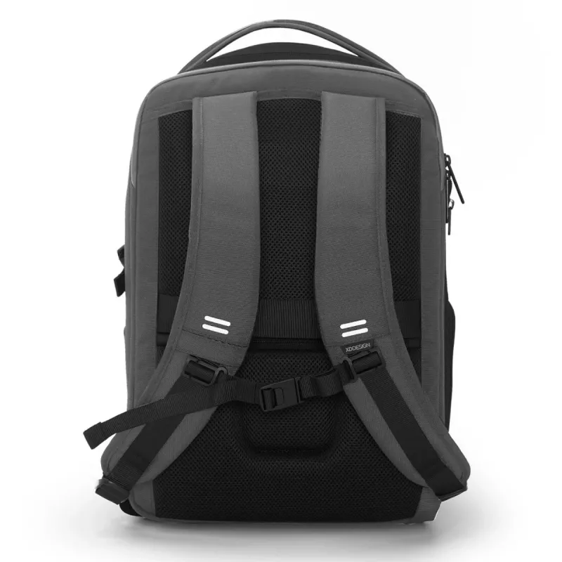 Zaino XDDESIGN Bizz grigio P705.932 – zaino da città idrorepellente e leggero