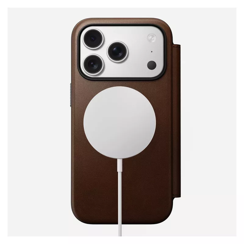 Custodia folio in pelle per smartphone Nomad Modern Leather Folio per iPhone 17 Pro – marrone, per 6,3 pollici (16 cm), 4 scomparti per carte