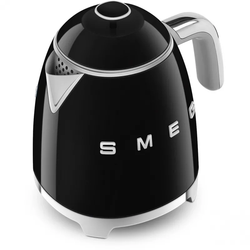 SMEG bollitore (KLF05BLEU) mini 0,8L nero