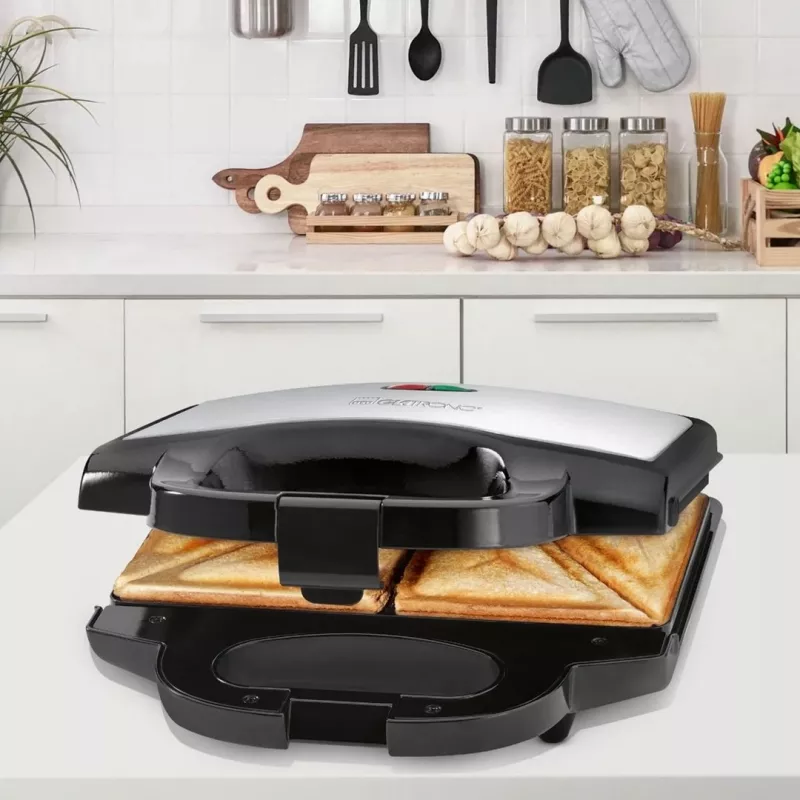 Sandwich maker Clatronic ST 3778 750 W nero, acciaio inox