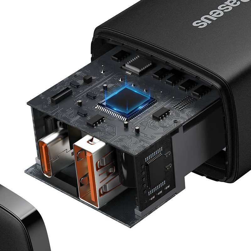Caricabatterie rapido USB da interno Baseus CCXJ-B01 – 2 porte (USB-C PD 20W + USB-A QC3.0 18W), 100–240 V, nero
