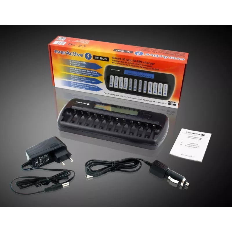 Caricabatterie everActive NC-1200 – caricabatterie universale a 12 vani per AA/AAA, ingresso 12 V, nero
