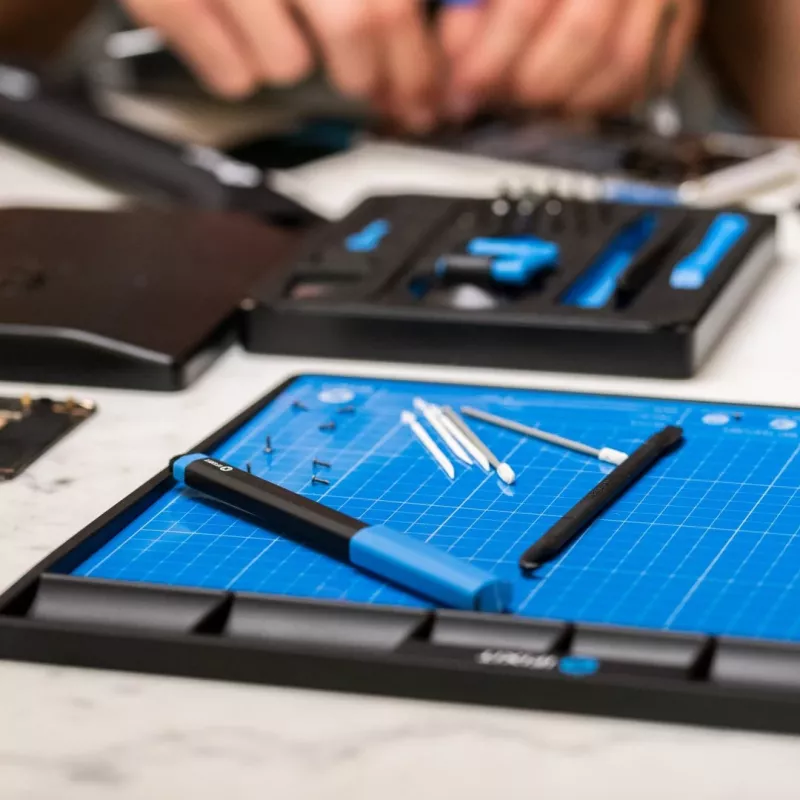 Tappetino magnetico iFixit FixMat 1 300x250 mm con penna