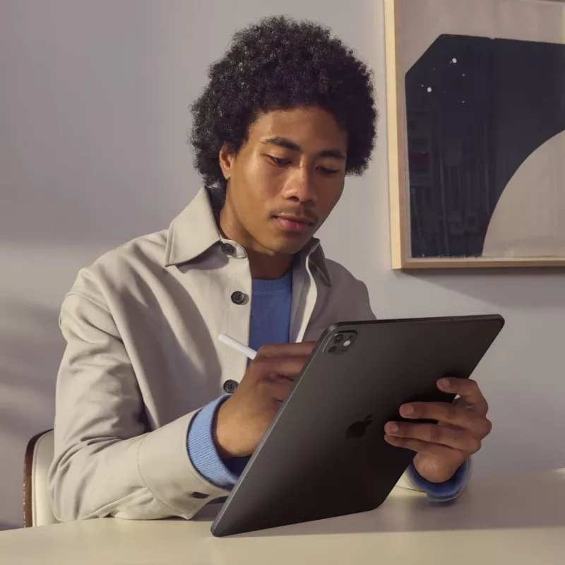 Apple iPad 11