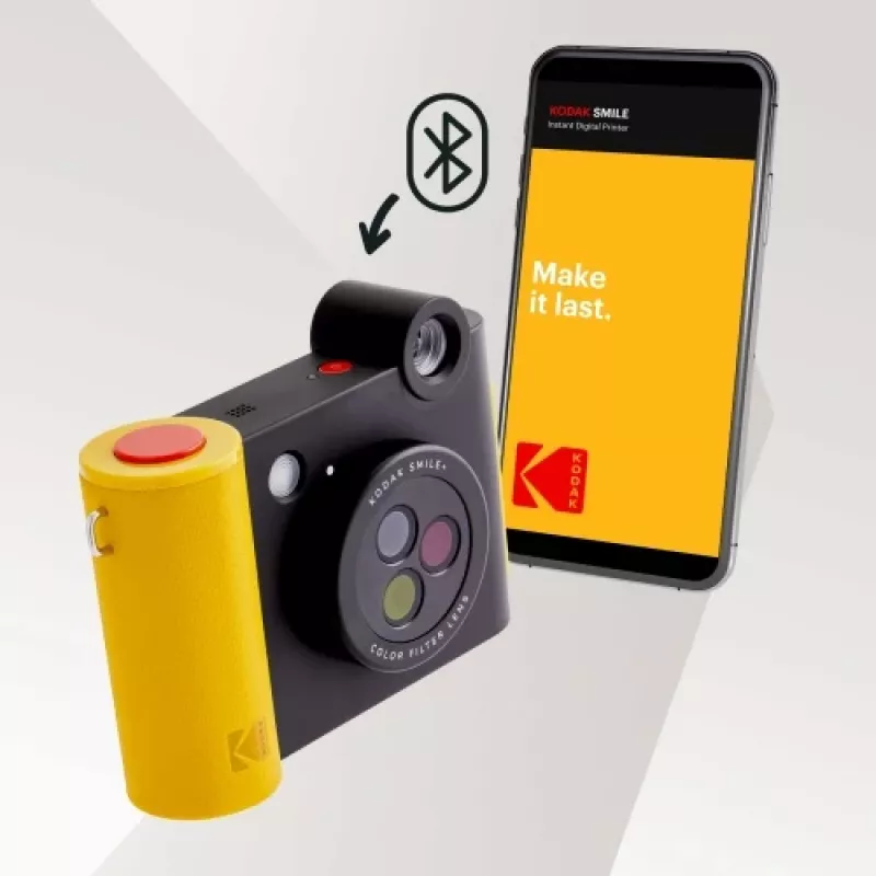 Fotocamera istantanea Kodak SMILE+ 2x3 nero — fotocamera istantanea portatile con stampe 2×3