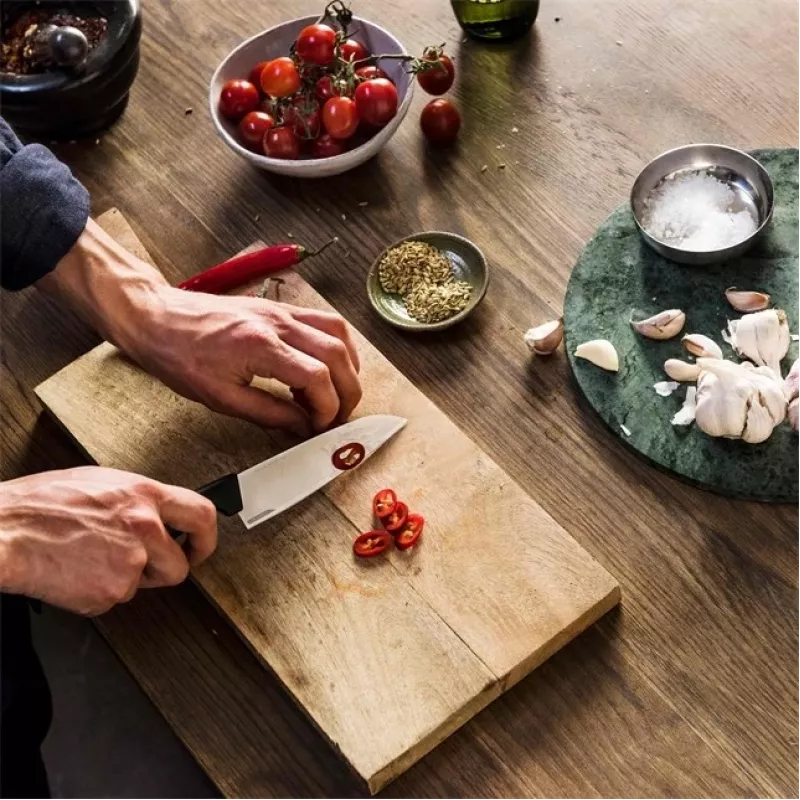 Fiskars 1051749 coltello da cucina in acciaio inox 1 pezzo coltello da cucina