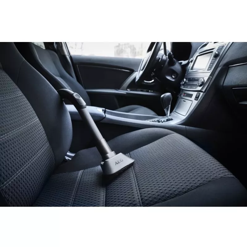 Set di pulizia auto AEG AKIT09C nero 4 pezzi 1 adattatore
