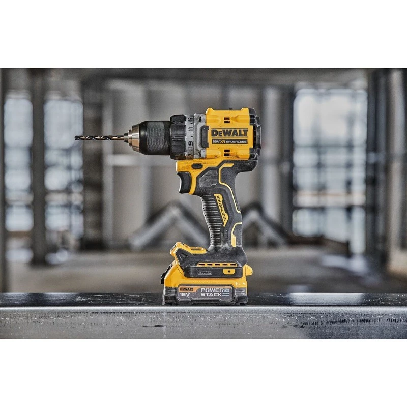 Trapano avvitatore senza batteria e caricabatterie 18 DCD800NT