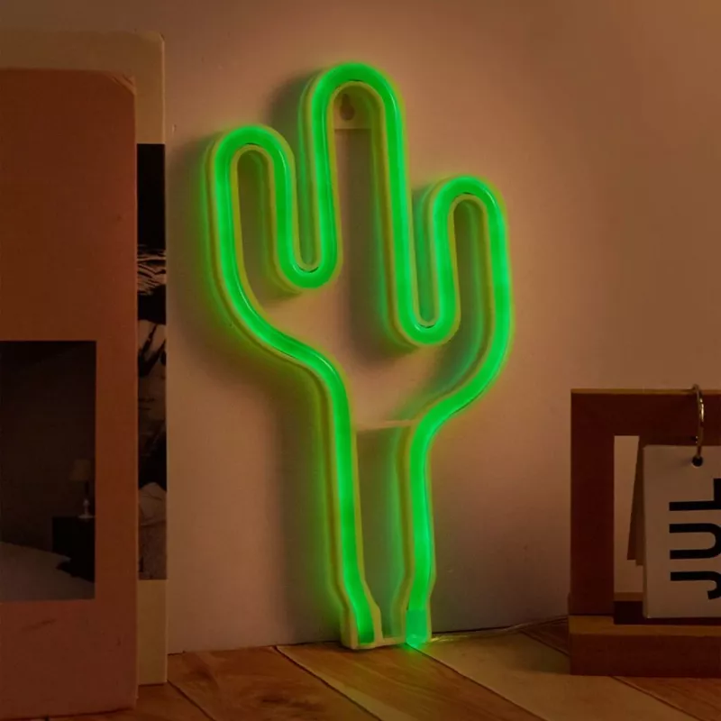 Luce neon MANTA SNL74GN Verde cactus — insegna neon decorativa, modello SNL74GN