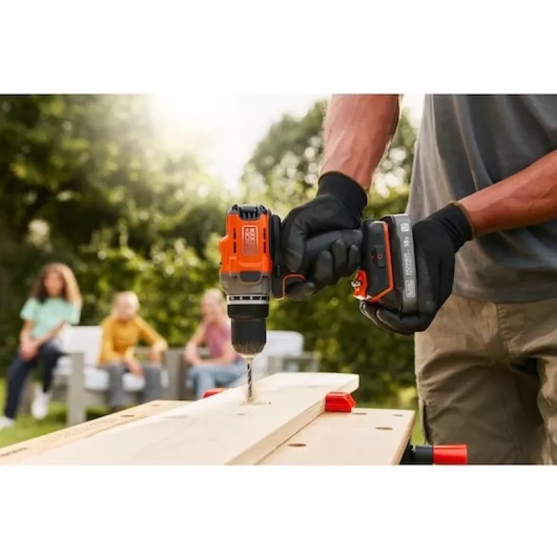 Avvitatore a batteria Black & Decker BCD382XN 18V — trapano compatto 18 V (senza batteria)