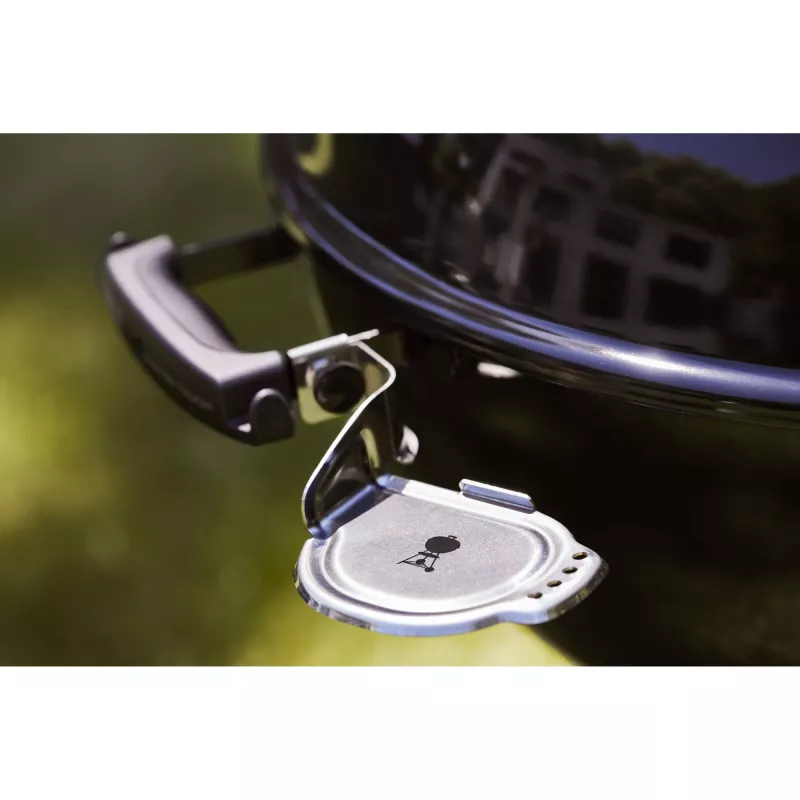 Weber barbecue a carbone Master Touch GBS E-5750, 57 cm nero