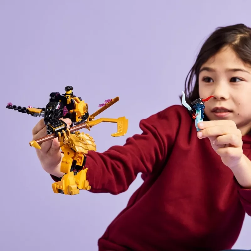 Set LEGO NINJAGO 71839 Mech da combattimento Spinjitzu di Arin, 213 pezzi, 2 minifigure, altezza 160 mm