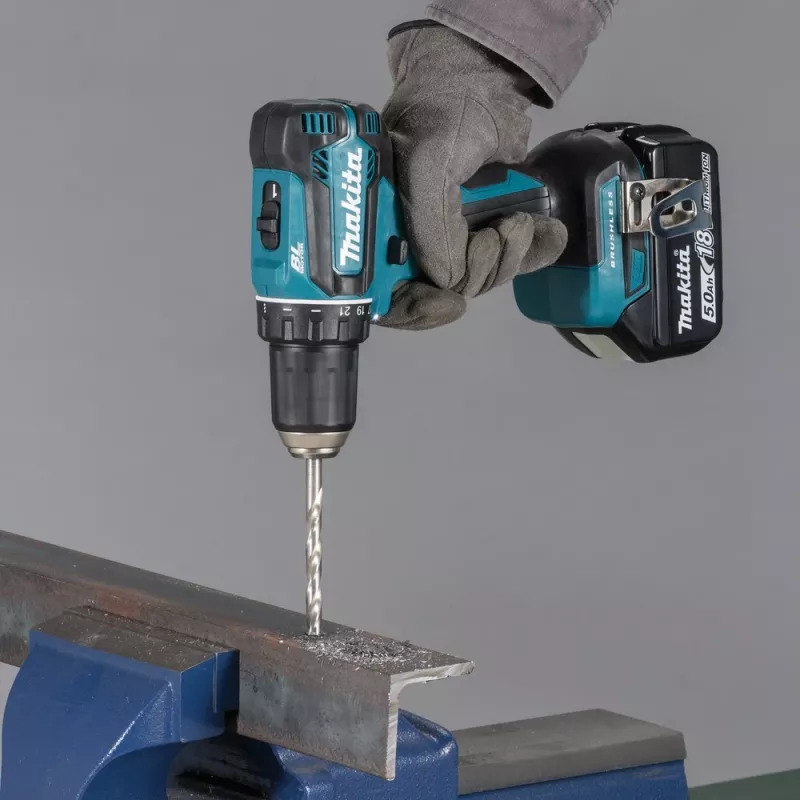 MAKITA. MACPAC 18V DDF485RTJ 50Nm 2x5,0Ah BLDC AVVITATORE