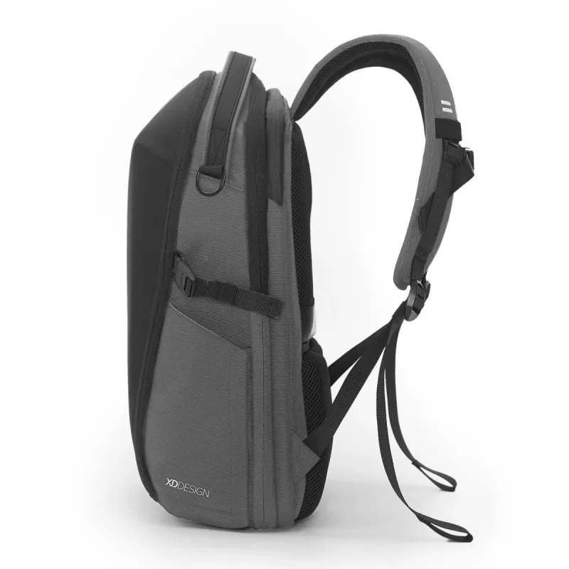 Zaino XDDESIGN Bizz grigio P705.932 – zaino da città idrorepellente e leggero