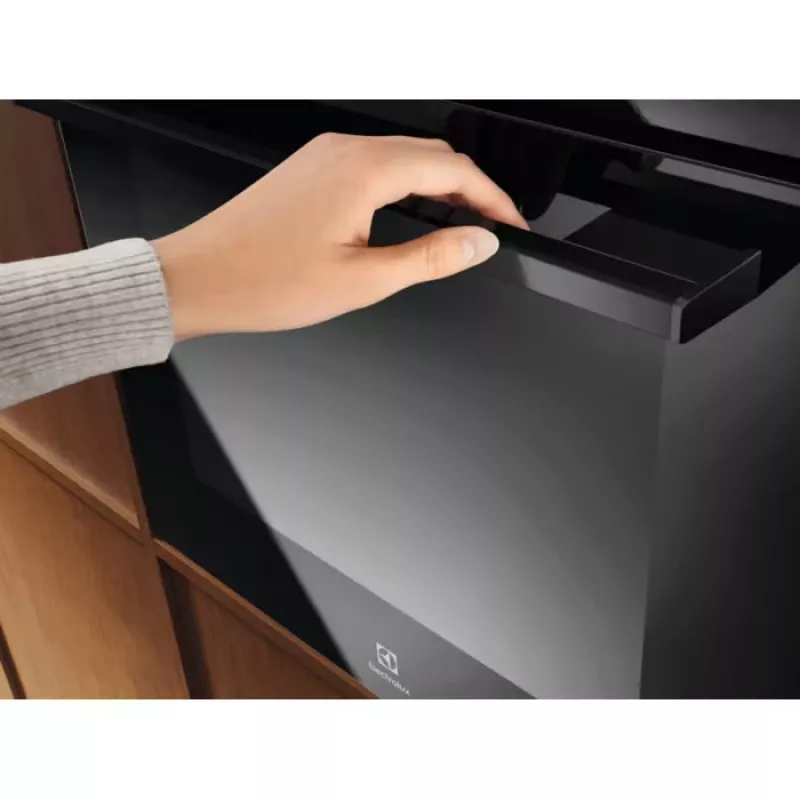 Forno elettrico da incasso Electrolux LOF3H10K — classe di efficienza energetica A+