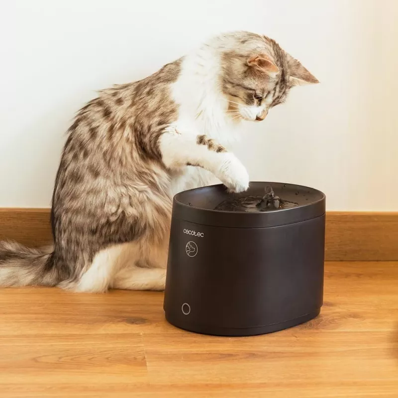 Fontanella per animali CECOTEC Pumba 2500 Refresh Smart Pet Fountain, modello 9563