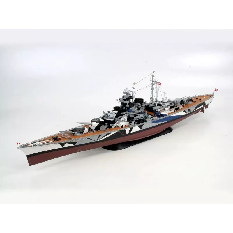 Modello in plastica nave REVELL Tirpitz scala 1:350