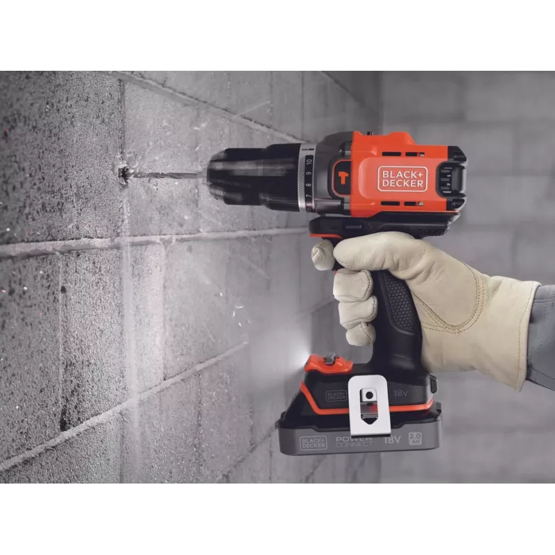 Avvitatore a batteria 18V BCD383D2TA Black+DECKER