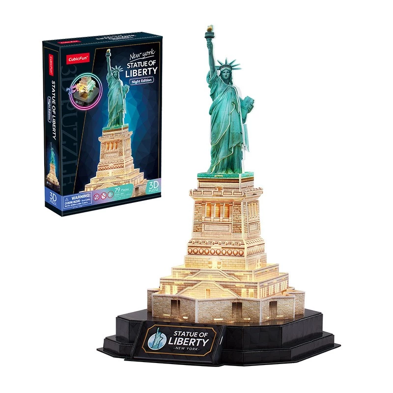 Puzzle 3D CubicFun 306-L536H Statua della Libertà Night Edition — kit di montaggio con illuminazione LED