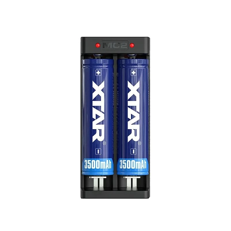 Caricabatterie per batterie Li-Ion XTAR a doppio slot per celle 18650, ingresso USB-C, 2 slot, nero, indicatori LED