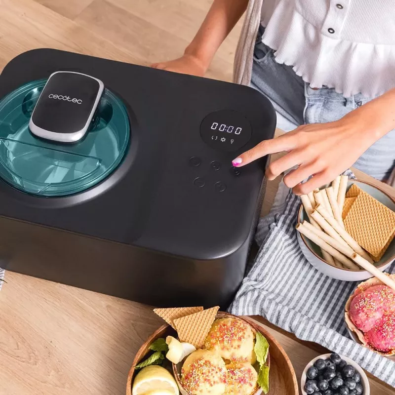 Gelatiera a compressore Cecotec 1,2 L 110 W nero