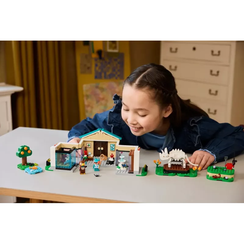 LEGO ANIMAL CROSSING 77056 Blathers' Museum Collection