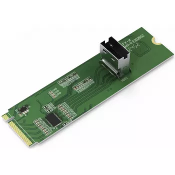 ICY DOCK - M.2 NVMe PCIe 4.0 SSD su adattatore 1 x SlimSAS 4i con Redriver