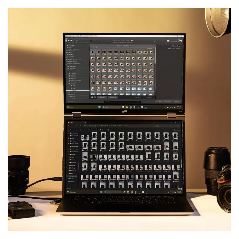 Mobile Pixels 101-1011P03 display