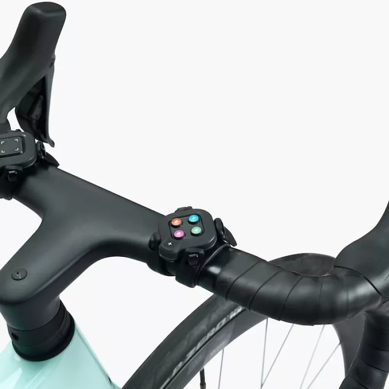 Trainer Wahoo KICKR CORE 2 (ZWIFT Cog & Click)