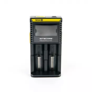 Caricabatterie Nitecore D2 — caricatore a 2 vani per batterie AA/AAA/AAAA/C, tensione di ingresso 100–240V, tensione di uscita 4,2V, nero