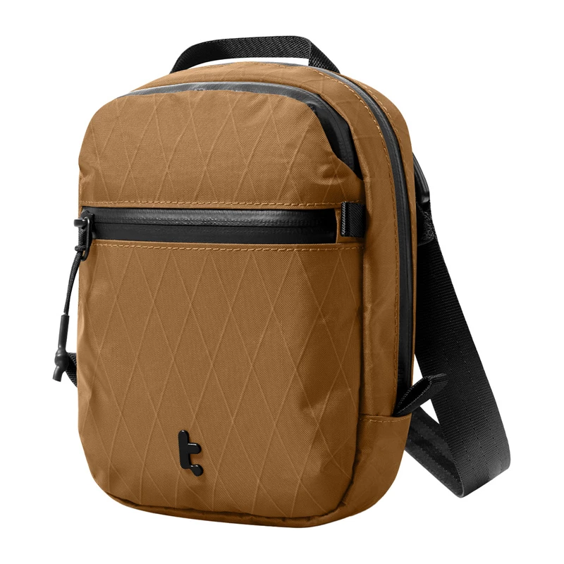 Borsa da viaggio Tomtoc Aviator-T37 con tracolla, tessuto X-Pac, marrone