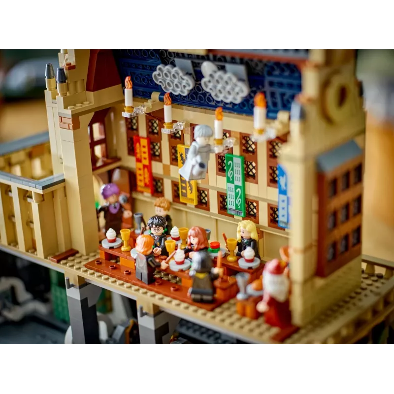 LEGO® Harry Potter™ Castello di Hogwarts™: la Grande Sala 76435